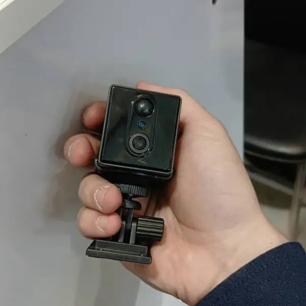 Sim-card-cube-camera-U-BOX-model دوربین مکعبی سیمکارتی OKAM