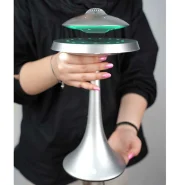 اسپیکر معلق سفینه فضایی