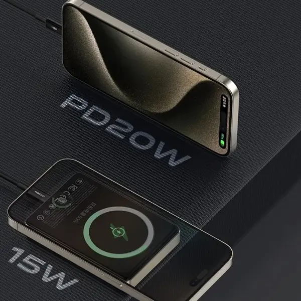 15-3 پاوربانک بی سیم RECCi مدل RPB-W26 ظرفیت 10000 میلی آمپر