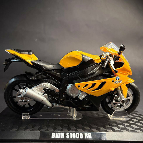 motorcycle5 ماکت موتور بی ام دبلیو مدل BMW S1000R