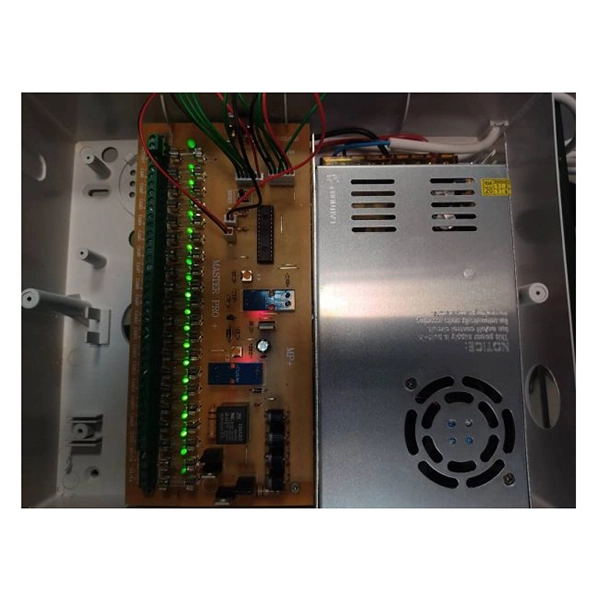 14 یو پی اس ۱۲ ولت ۳۰ آمپر LCD مسترپرو مخصوص دستگاه ۱۶ کانال ( باتری بیرونی )