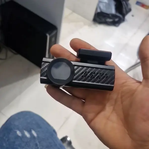 1-3-lens-simultaneous-360-degree-touch-event-recording-camera-full-quality دوربین ثبت وقایع تک لنز وای فای کوچک و جمع و جور