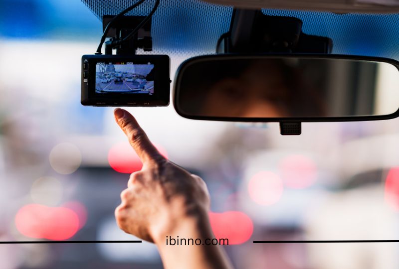 بررسی ۱۰ ویژگی مهم هنگام خرید دوربین ثبت وقایع خودرو